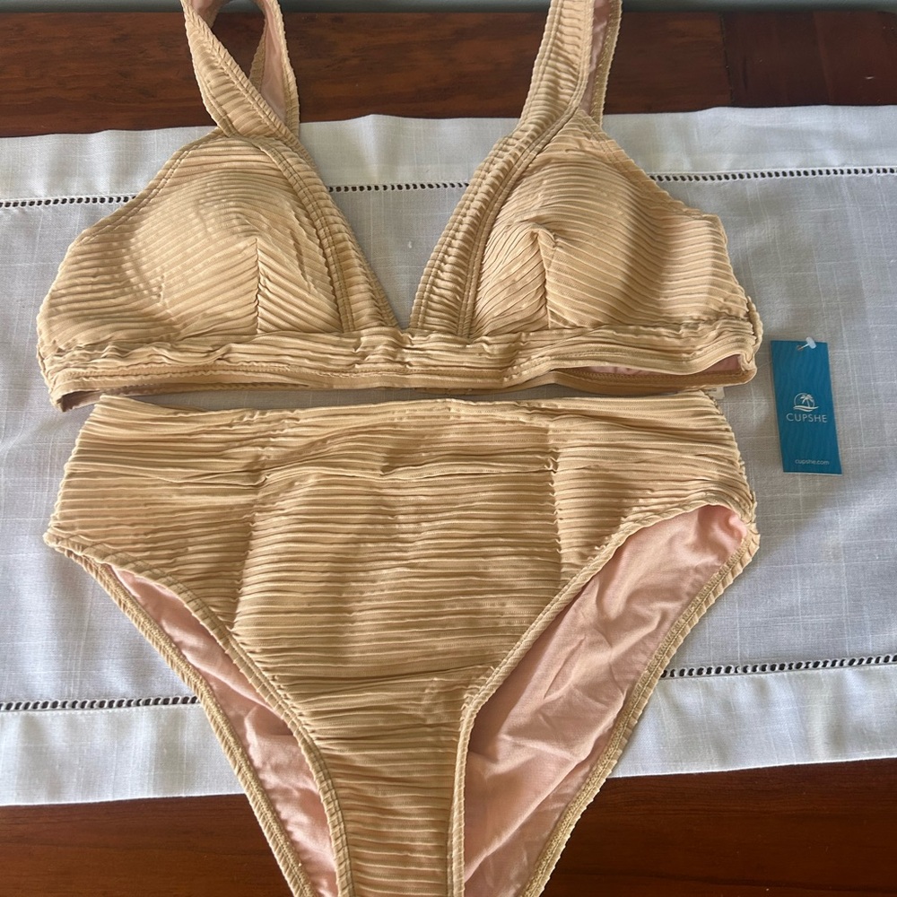NWT Cupshe Ribbed High-Waist Bikini Set in Beige Size XL